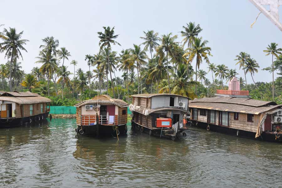 travel guide to kerala india